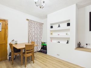 Dining Room- click for photo gallery